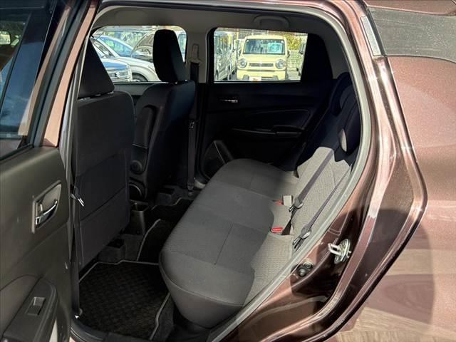 スイフト XGリミテッド 禁煙 セーフティパッケージ LEDヘッド プッシュスタート オートライト スマートキー デュアルセンサーブレーキサポート ステリモ チルトステアリング シートリフター シートヒーター SRSエアバッグ(19枚目)