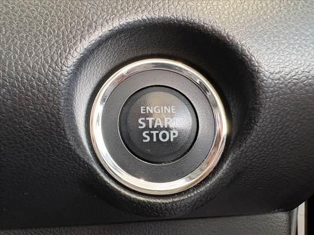 スイフト XGリミテッド 禁煙 セーフティパッケージ LEDヘッド プッシュスタート オートライト スマートキー デュアルセンサーブレーキサポート ステリモ チルトステアリング シートリフター シートヒーター SRSエアバッグ(28枚目)