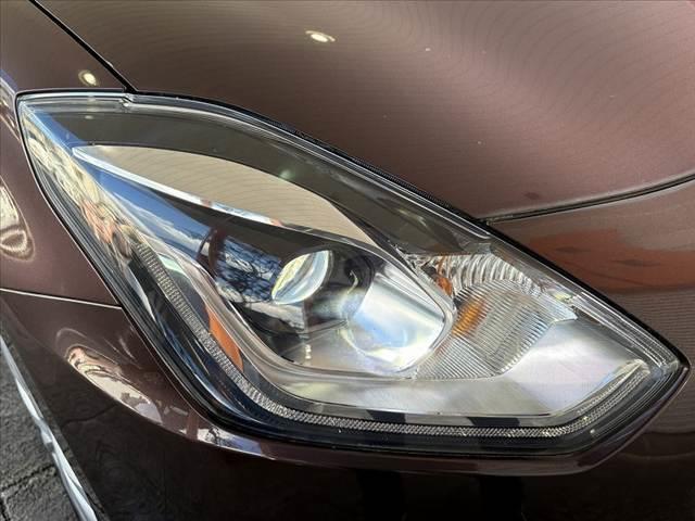 スイフト XGリミテッド 禁煙 セーフティパッケージ LEDヘッド プッシュスタート オートライト スマートキー デュアルセンサーブレーキサポート ステリモ チルトステアリング シートリフター シートヒーター SRSエアバッグ(37枚目)