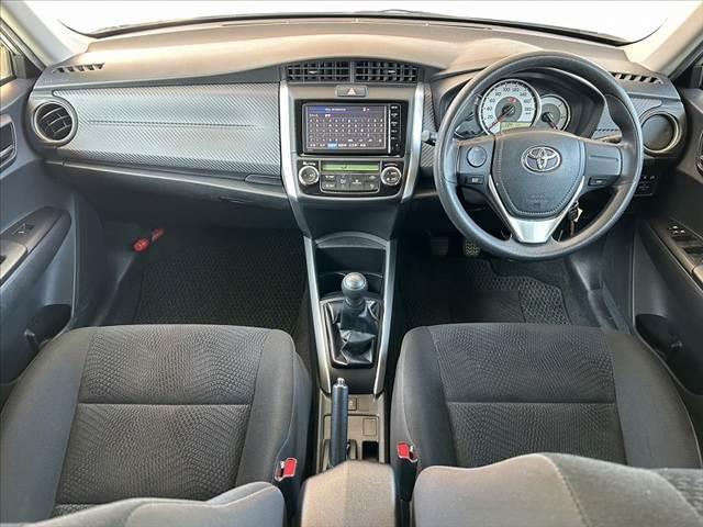 カローラフィールダー １．５Ｇ　車検整備付　禁煙　純正ナビ　地デジ　ＢＴ　Ｂカメラ　ステリモ　キーレス　レベライザー　電格ミラー　チルトステア　シートリフター　Ｐガラス　横滑り防止　マットバイザー　Ｐガラス　ＳＲＳ　Ａエアコン（2枚目）