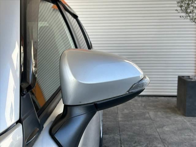 カローラフィールダー １．５Ｇ　車検整備付　禁煙　純正ナビ　地デジ　ＢＴ　Ｂカメラ　ステリモ　キーレス　レベライザー　電格ミラー　チルトステア　シートリフター　Ｐガラス　横滑り防止　マットバイザー　Ｐガラス　ＳＲＳ　Ａエアコン（36枚目）