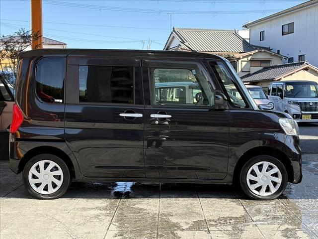 タント Ｌ　後期　４ＷＤ　両側スライド　シートヒーター　キーレス　アイドリングストップ　ＣＤオーディオ　横滑り防止　ヘッドライトレベライザー　スペアキー　ＡＣソケット　リアＲサンシェード　電格ミラー（11枚目）