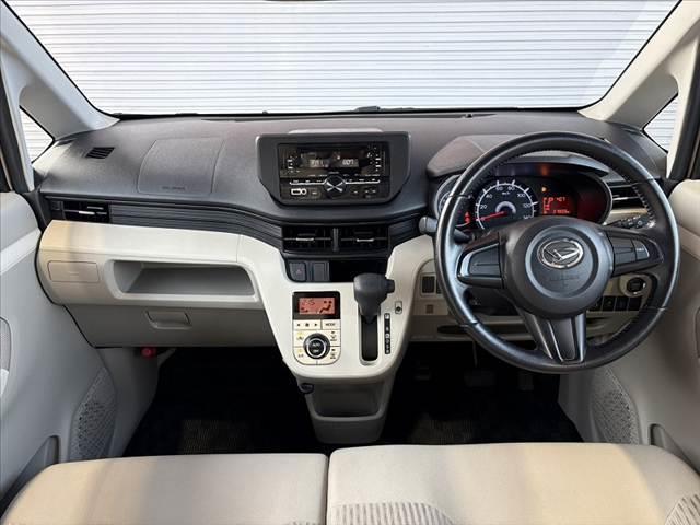 ムーヴ Xターボ SAII 車検整備付 禁煙 CDオーディオ スマートキー Aストップ ETC Pスタート Aエアコン 横滑防止 リフター アームレスト Aライト マットバイザー 集中ドアロック セキュリティ 純正14インチAW(2枚目)