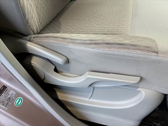 ムーヴ Xターボ SAII 車検整備付 禁煙 CDオーディオ スマートキー Aストップ ETC Pスタート Aエアコン 横滑防止 リフター アームレスト Aライト マットバイザー 集中ドアロック セキュリティ 純正14インチAW(31枚目)