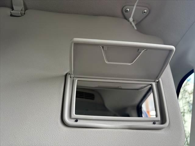 デイズルークス ハイウェイスター Gターボ 車検整備付 禁煙 後期 ツートン フルセグナビ アラビュー エマブレ 両電スラ ETC BT DVD クルコン LED フォグ Aライト Aハイビーム インテリキー Pスタ 革調シートカバー リフター(35枚目)