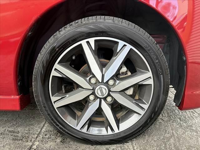 デイズルークス ハイウェイスター Gターボ 車検整備付 禁煙 後期 ツートン フルセグナビ アラビュー エマブレ 両電スラ ETC BT DVD クルコン LED フォグ Aライト Aハイビーム インテリキー Pスタ 革調シートカバー リフター(50枚目)