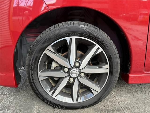 デイズルークス ハイウェイスター Gターボ 車検整備付 禁煙 後期 ツートン フルセグナビ アラビュー エマブレ 両電スラ ETC BT DVD クルコン LED フォグ Aライト Aハイビーム インテリキー Pスタ 革調シートカバー リフター(51枚目)