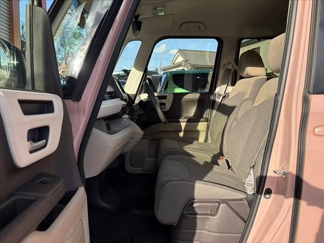 N-BOX G・EXホンダセンシング 禁煙 両側電動スライドドア クルコン LEDヘッドライト オートライト Bカメラ ステリモ ディスプレイオーディオ Pスタート スマートキー DVD ETC SRSエアバッグ アクセサリーソケット(17枚目)