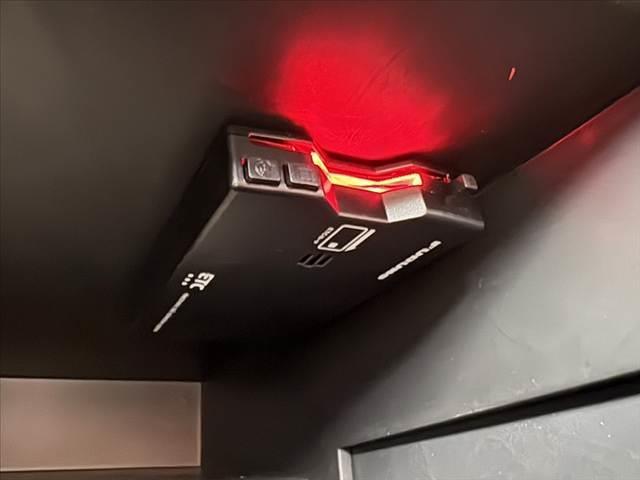 ノート e-パワー B 車検整備付 後期 禁煙 インテリミラー 全方位 ETC スマートキー CDチューナー Aライト チルトステア シートリフター 電格ミラー Pガラス Aエアコン エマブレ 横滑り防止 クリソナ(27枚目)