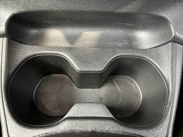 ノート e-パワー B 車検整備付 後期 禁煙 インテリミラー 全方位 ETC スマートキー CDチューナー Aライト チルトステア シートリフター 電格ミラー Pガラス Aエアコン エマブレ 横滑り防止 クリソナ(28枚目)