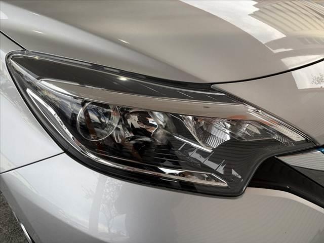 ノート e-パワー B 車検整備付 後期 禁煙 インテリミラー 全方位 ETC スマートキー CDチューナー Aライト チルトステア シートリフター 電格ミラー Pガラス Aエアコン エマブレ 横滑り防止 クリソナ(35枚目)