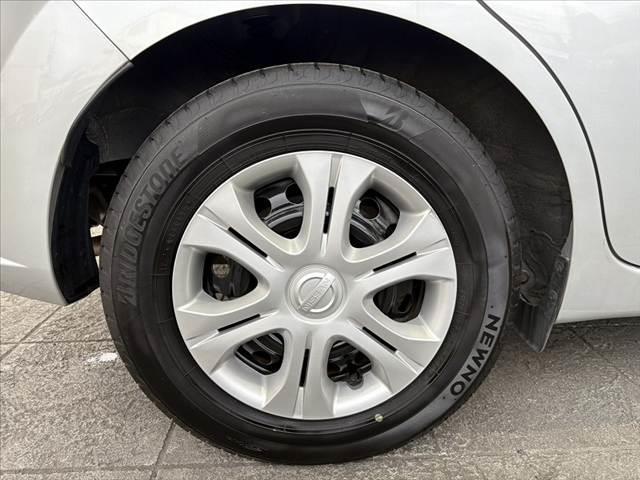 ノート e-パワー B 車検整備付 後期 禁煙 インテリミラー 全方位 ETC スマートキー CDチューナー Aライト チルトステア シートリフター 電格ミラー Pガラス Aエアコン エマブレ 横滑り防止 クリソナ(39枚目)