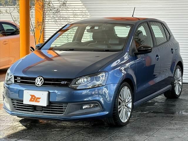 ポロ ブルーGT 車検整備付 後期 禁煙 ナビ 地デジ バックカメラ ETC DVD クルコン Aライト Aストップ キーレス スペアキー 革巻きステアリング SRSエアバッグ アクセサリーソケット バニティミラー(8枚目)