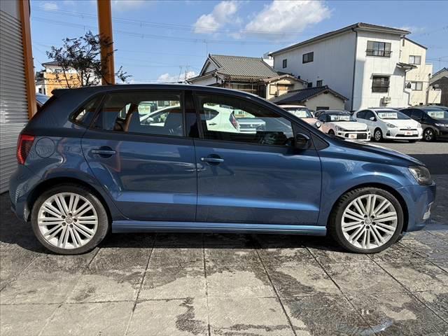 ポロ ブルーGT 車検整備付 後期 禁煙 ナビ 地デジ バックカメラ ETC DVD クルコン Aライト Aストップ キーレス スペアキー 革巻きステアリング SRSエアバッグ アクセサリーソケット バニティミラー(12枚目)