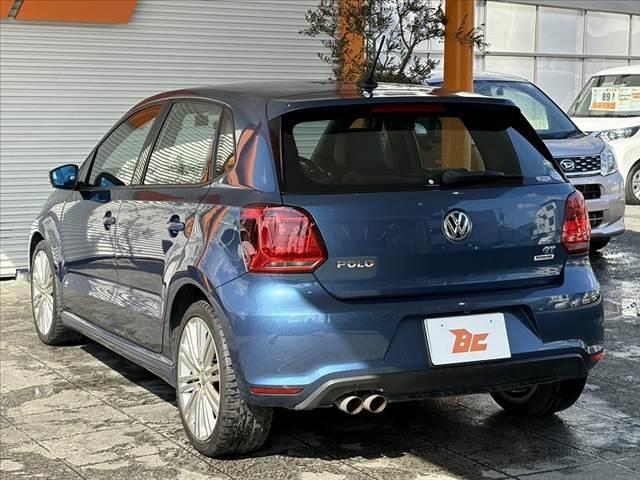 ポロ ブルーGT 車検整備付 後期 禁煙 ナビ 地デジ バックカメラ ETC DVD クルコン Aライト Aストップ キーレス スペアキー 革巻きステアリング SRSエアバッグ アクセサリーソケット バニティミラー(15枚目)