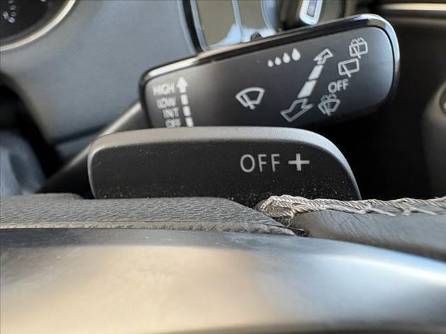 ポロ ブルーGT 車検整備付 後期 禁煙 ナビ 地デジ バックカメラ ETC DVD クルコン Aライト Aストップ キーレス スペアキー 革巻きステアリング SRSエアバッグ アクセサリーソケット バニティミラー(28枚目)