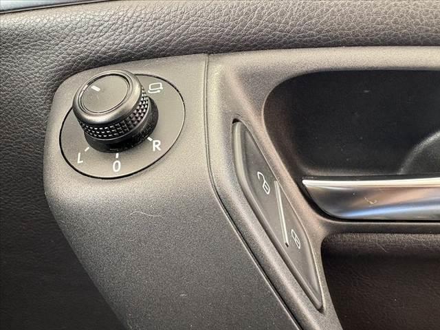 ポロ ブルーGT 車検整備付 後期 禁煙 ナビ 地デジ バックカメラ ETC DVD クルコン Aライト Aストップ キーレス スペアキー 革巻きステアリング SRSエアバッグ アクセサリーソケット バニティミラー(30枚目)