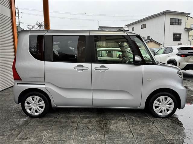 ガラスコーティングなども行っております。プロの業者による、施工ですのでご安心してお頼みください。