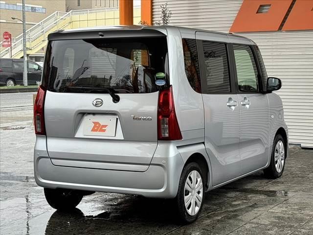 各種オートローンの取り扱いも行っております。（セディナ・ジャックス・オリコｅｔｃ）審査は簡単、免許書さえあれば所得証明など不要で即審査させて頂きます。