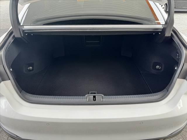 ネット、業販販売専門店の特性上、突然売約済みになる事も御座います。ご容赦頂きますようよろしくお願い致します。