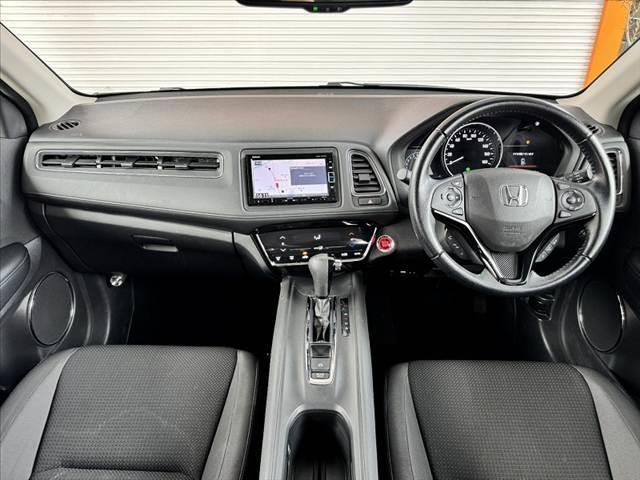 ヴェゼル Ｘ・ホンダセンシング　車検整備付　禁煙　後期　ナビ　フルセグ　バックカメラ　ステリモ　クルコン　ＬＥＤヘッドライト　オートライト　Ｐスタート　スマートキー　Ａストップ　横滑り防止　衝突防止　車線逸脱　ＳＲＳエアバッグ（2枚目）