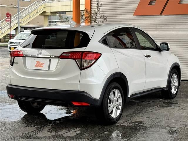 ヴェゼル Ｘ・ホンダセンシング　車検整備付　禁煙　後期　ナビ　フルセグ　バックカメラ　ステリモ　クルコン　ＬＥＤヘッドライト　オートライト　Ｐスタート　スマートキー　Ａストップ　横滑り防止　衝突防止　車線逸脱　ＳＲＳエアバッグ（13枚目）