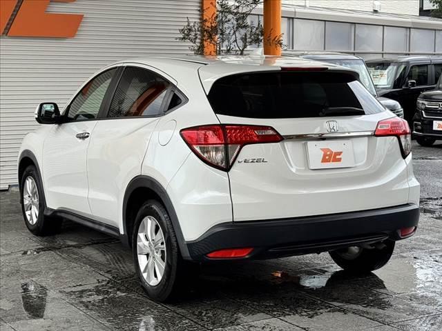 ヴェゼル Ｘ・ホンダセンシング　車検整備付　禁煙　後期　ナビ　フルセグ　バックカメラ　ステリモ　クルコン　ＬＥＤヘッドライト　オートライト　Ｐスタート　スマートキー　Ａストップ　横滑り防止　衝突防止　車線逸脱　ＳＲＳエアバッグ（15枚目）