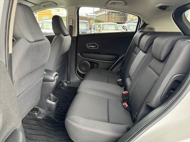 ヴェゼル Ｘ・ホンダセンシング　車検整備付　禁煙　後期　ナビ　フルセグ　バックカメラ　ステリモ　クルコン　ＬＥＤヘッドライト　オートライト　Ｐスタート　スマートキー　Ａストップ　横滑り防止　衝突防止　車線逸脱　ＳＲＳエアバッグ（19枚目）