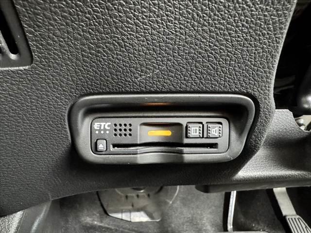 ヴェゼル Ｘ・ホンダセンシング　車検整備付　禁煙　後期　ナビ　フルセグ　バックカメラ　ステリモ　クルコン　ＬＥＤヘッドライト　オートライト　Ｐスタート　スマートキー　Ａストップ　横滑り防止　衝突防止　車線逸脱　ＳＲＳエアバッグ（34枚目）