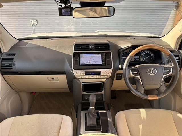 ランドクルーザープラド TX 後期 モデリスタエアロ ムーンルーフ オプション19インチAW 純正9型ナビ フルセグ ルーフレール 後席モニター コーナーセンサー セーフティセンス 快適温熱シート 革シート Dインナーミラー(2枚目)