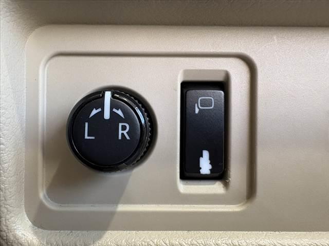 ランドクルーザープラド TX 後期 モデリスタエアロ ムーンルーフ オプション19インチAW 純正9型ナビ フルセグ ルーフレール 後席モニター コーナーセンサー セーフティセンス 快適温熱シート 革シート Dインナーミラー(32枚目)