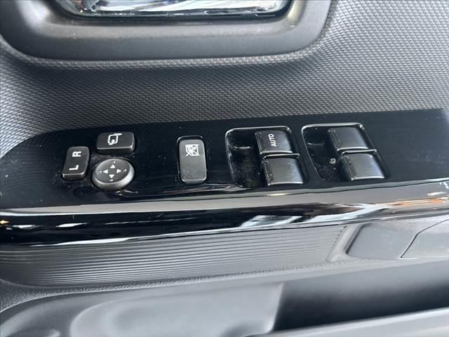 スペーシアカスタム ハイブリッドＸＳ　禁煙車　中期　８インチナビ　全方位　両電スラ　フルセグ　ＢＴ　ＤＶＤ　ＥＴＣ　ステリモ　クルコン　ＨＵＤ　Ａライト　ＬＥＤ　フォグ　ハーフレザー　シートヒーター　ドラレコ　Ｐセンサー　Ａストップ（34枚目）