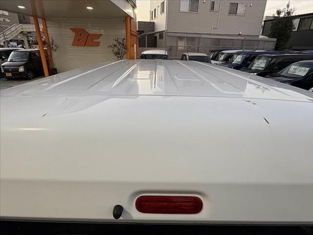 ＮＶ１００クリッパーバン ＤＸ　ＧＬセーフティパッケージ　禁煙車　ナビ　ＥＴＣ　リモコンキー　衝突軽減ブレーキ　踏み間違い防止　車線逸脱警報　パワステ　パワーウィンドウ　コーナーセンサー　Ａライト　横滑り防止　プライバシーガラス　電格ミラー　エアバック（40枚目）