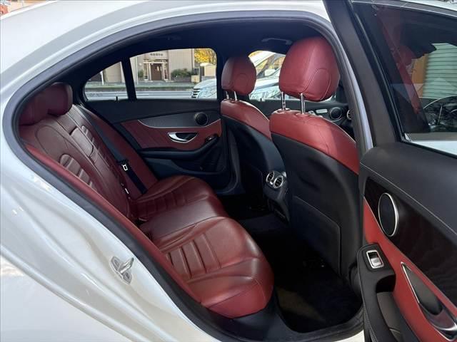 納車整備ついても第三者機関の指定工場で分解記録（法定整備）を実施し、車検を基準に不具合箇所、消耗部品は改善して納車させていただきます。