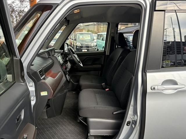 タンク Ｇ　Ｓ　車検整備付　禁煙車　ナビ　地デジ　両電スラ　バックカメラ　ステリモ　クルコン　スマアシ２　シートヒーター　Ｐスタート　スマートキー×２　ＳＲＳエアバッグ　アクセサリーソケット　ロールサンシェード（18枚目）