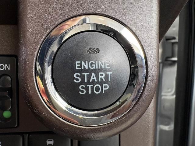 タンク Ｇ　Ｓ　車検整備付　禁煙車　ナビ　地デジ　両電スラ　バックカメラ　ステリモ　クルコン　スマアシ２　シートヒーター　Ｐスタート　スマートキー×２　ＳＲＳエアバッグ　アクセサリーソケット　ロールサンシェード（30枚目）