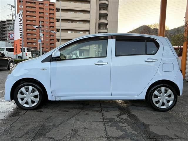 ミライース L 車検整備付 禁煙車 後期 エコアイドル キーレス ABS CDオーディオ SRSエアバッグ アクセサリーソケット ヘッドライトレベライザー セキュリティアラーム パワードアロック ファブリックシート(11枚目)