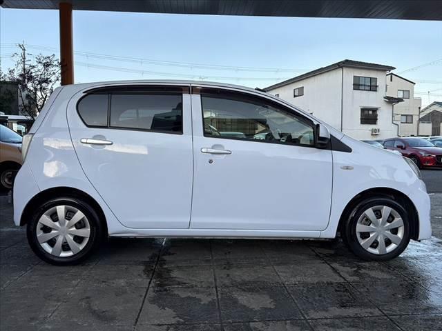 ミライース L 車検整備付 禁煙車 後期 エコアイドル キーレス ABS CDオーディオ SRSエアバッグ アクセサリーソケット ヘッドライトレベライザー セキュリティアラーム パワードアロック ファブリックシート(12枚目)