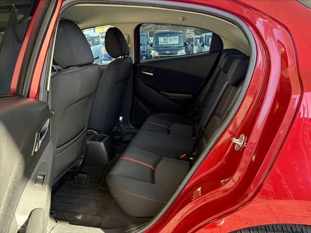 デミオ ＸＤツーリング　車検整備付　禁煙　セーフティＰＫＧ　フルセグナビ　ＥＴＣ　Ｂモニ　ＢＴ　ステリモ　スマキー　衝突軽減ブレーキ　レーンキープ　ＢＳＭ　Ａハイビーム　パドルシフト　クルコン　Ａライト　横滑り防止　ＬＥＤ（19枚目）