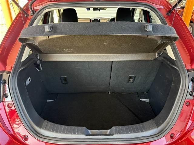 デミオ ＸＤツーリング　車検整備付　禁煙　セーフティＰＫＧ　フルセグナビ　ＥＴＣ　Ｂモニ　ＢＴ　ステリモ　スマキー　衝突軽減ブレーキ　レーンキープ　ＢＳＭ　Ａハイビーム　パドルシフト　クルコン　Ａライト　横滑り防止　ＬＥＤ（20枚目）