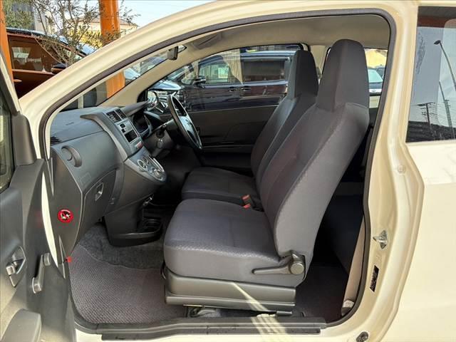 ミラ ＴＸ　車検整備付　禁煙車　後期　キーレス　ＥＴＣ　ラジオ　エアコン　ヘッドライトレベライザー　ＳＲＳエアバック　軽貨物　間欠ワイパー　セキュリティーアラーム　リアガラス熱線　最大積載量２００ＫＧマットバイザ（17枚目）