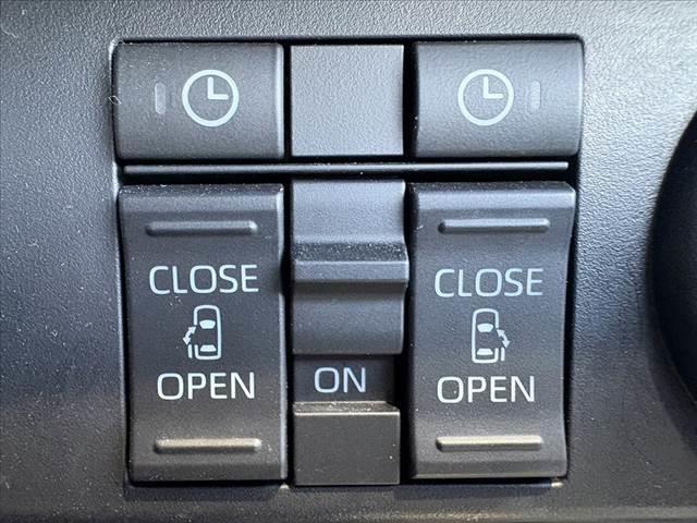 トール カスタムG ターボ 禁煙車 雹害 9型ナビ 全方位カメラ 純正15インチAW レーダークルーズ 両電スラ ETC BTステリモ スマキー シートリフト LED フォグ 衝突軽減 レーンキープ Aライト Rサンシェード(5枚目)