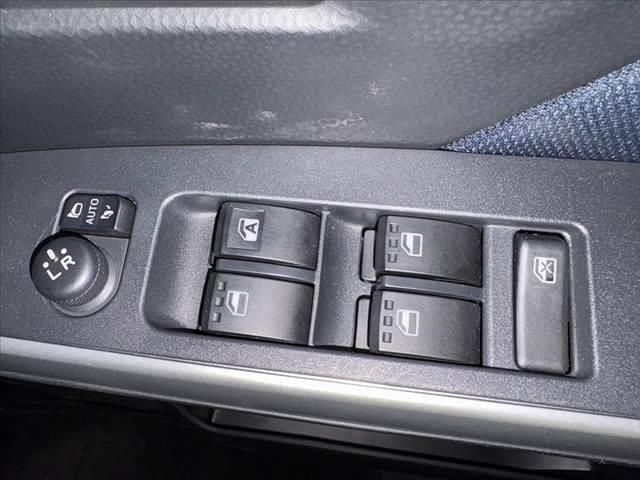 トール カスタムG ターボ 禁煙車 雹害 9型ナビ 全方位カメラ 純正15インチAW レーダークルーズ 両電スラ ETC BTステリモ スマキー シートリフト LED フォグ 衝突軽減 レーンキープ Aライト Rサンシェード(30枚目)