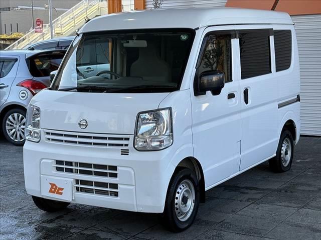 NV100クリッパーバン DX 車検整備付 禁煙車 中期 ナビ フルセグ キーレス スペアキー ABS SRSエアバッグ アクセサリーソケット ヘッドレスト一体シート Pガラス BT セキュリティマットバイザー ヘッドライトレベ(10枚目)