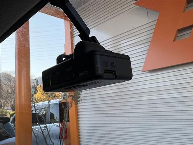 NV100クリッパーバン DX 車検整備付 禁煙車 中期 ナビ フルセグ キーレス スペアキー ABS SRSエアバッグ アクセサリーソケット ヘッドレスト一体シート Pガラス BT セキュリティマットバイザー ヘッドライトレベ(28枚目)