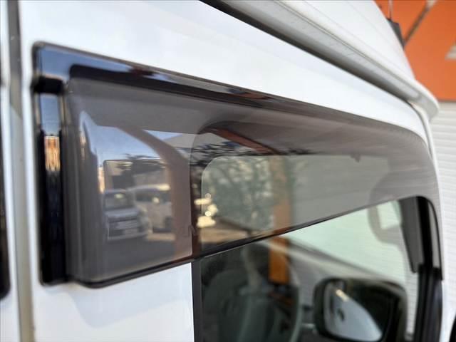 NV100クリッパーバン DX 車検整備付 禁煙車 中期 ナビ フルセグ キーレス スペアキー ABS SRSエアバッグ アクセサリーソケット ヘッドレスト一体シート Pガラス BT セキュリティマットバイザー ヘッドライトレベ(29枚目)