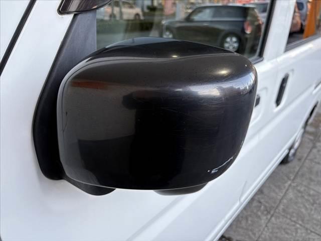 NV100クリッパーバン DX 車検整備付 禁煙車 中期 ナビ フルセグ キーレス スペアキー ABS SRSエアバッグ アクセサリーソケット ヘッドレスト一体シート Pガラス BT セキュリティマットバイザー ヘッドライトレベ(34枚目)