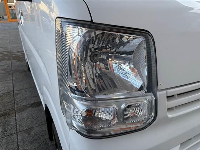 NV100クリッパーバン DX 車検整備付 禁煙車 中期 ナビ フルセグ キーレス スペアキー ABS SRSエアバッグ アクセサリーソケット ヘッドレスト一体シート Pガラス BT セキュリティマットバイザー ヘッドライトレベ(35枚目)