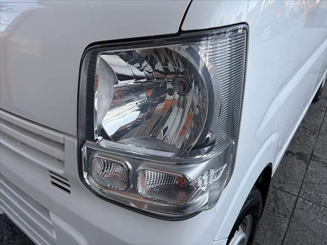 NV100クリッパーバン DX 車検整備付 禁煙車 中期 ナビ フルセグ キーレス スペアキー ABS SRSエアバッグ アクセサリーソケット ヘッドレスト一体シート Pガラス BT セキュリティマットバイザー ヘッドライトレベ(36枚目)