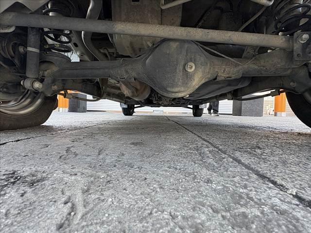 NV100クリッパーバン DX 車検整備付 禁煙車 中期 ナビ フルセグ キーレス スペアキー ABS SRSエアバッグ アクセサリーソケット ヘッドレスト一体シート Pガラス BT セキュリティマットバイザー ヘッドライトレベ(40枚目)